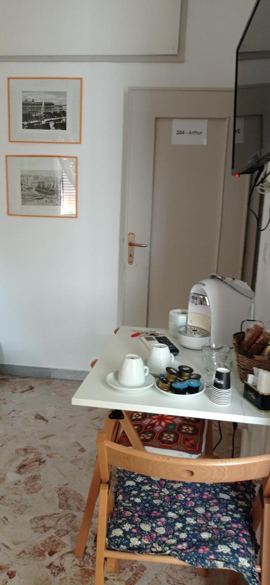 ホテル Casara バーリ 部屋 写真