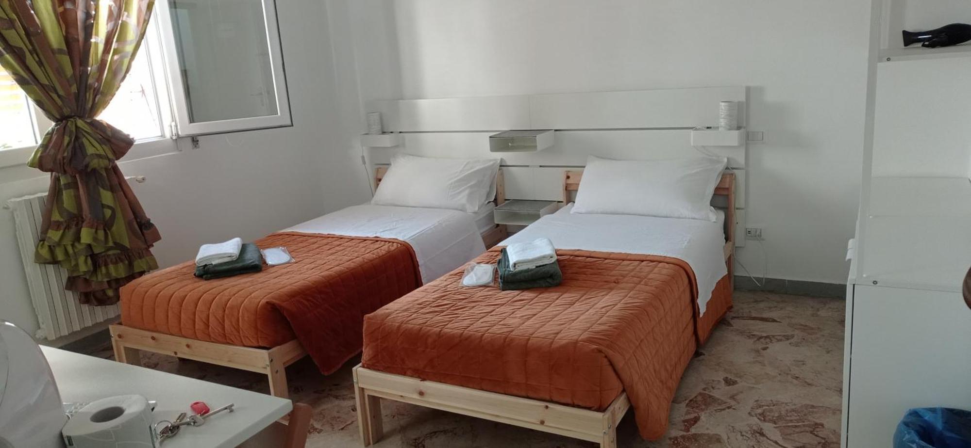 ホテル Casara バーリ 部屋 写真